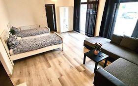 Loft Riva II - Terrasse, Smart TV, Klimaanlage, Parkplatz frei, Minibar